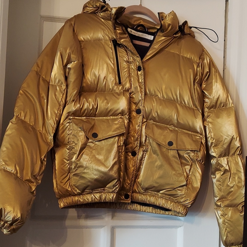 Blanc Noir Puffer Jacket Gold Metalic Size M